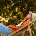 Menciptakan Sudut Tenang untuk Momen Singkat